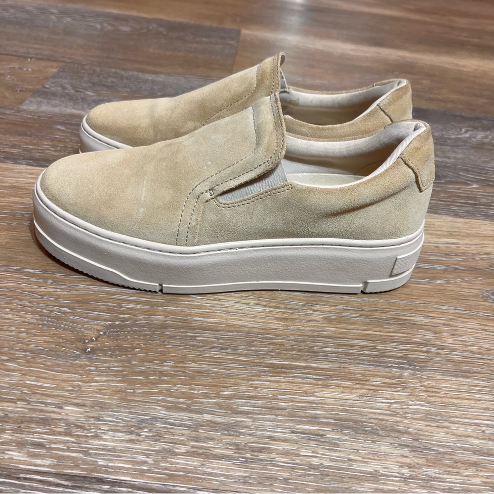 Vagabond Plateform Womens Shoe Beige Loafer Slip On Size 7